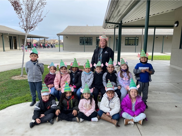 Mrs Payne’s class wearing elf hats.