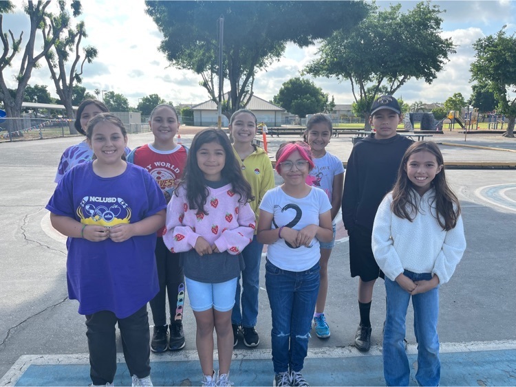 3-5 students